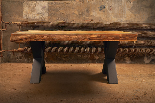 DIMA stůl ze dřeva Magnolie